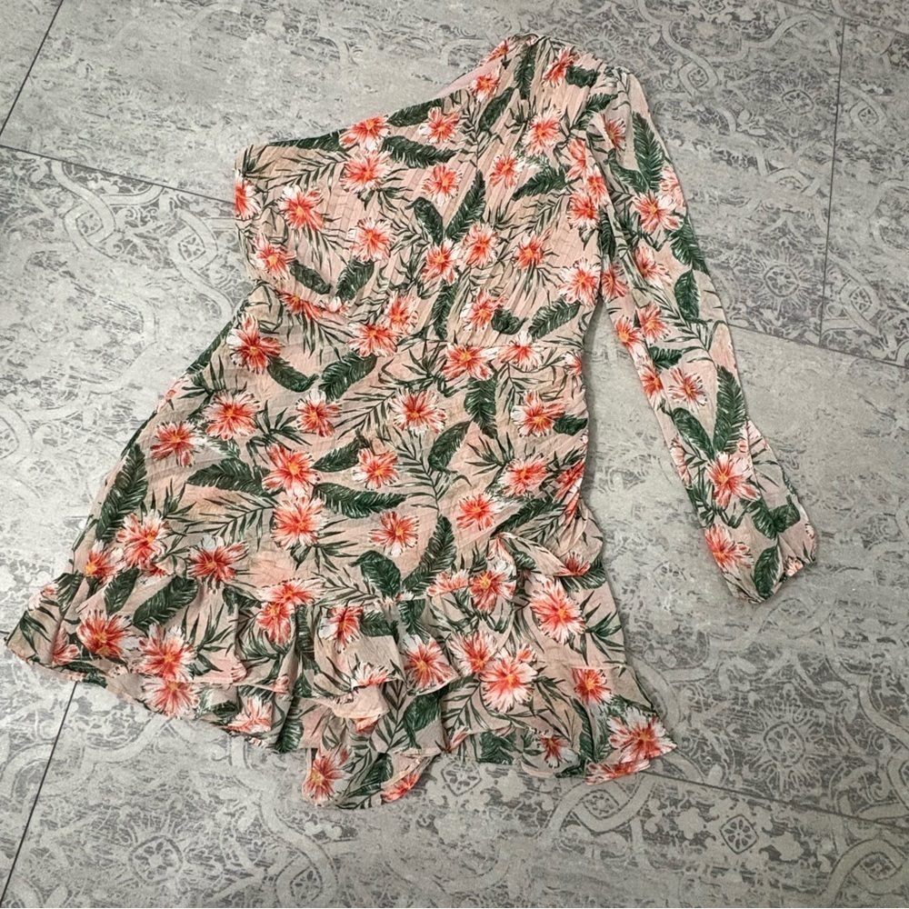 Express | Pink Tropical Print One Shoulder Chiffon Ruffle Shorts Romper | SZ S